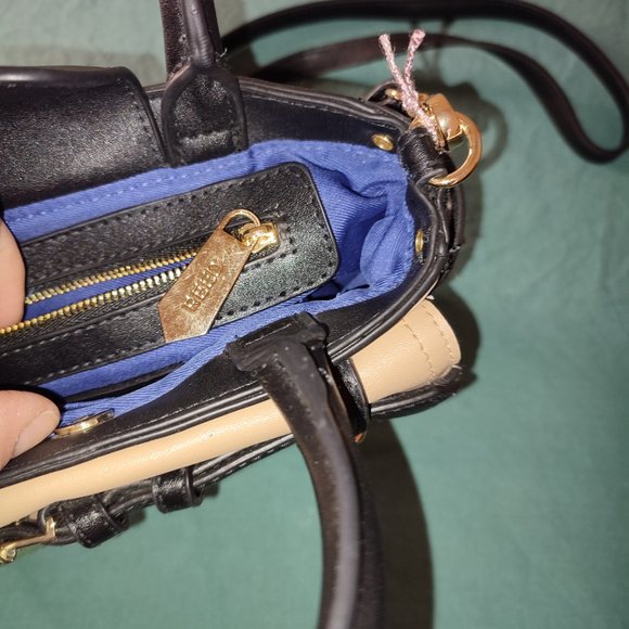 Reed Purse Crossbody bag Cream and Black comfortable casual classic - Picture 11 of 16